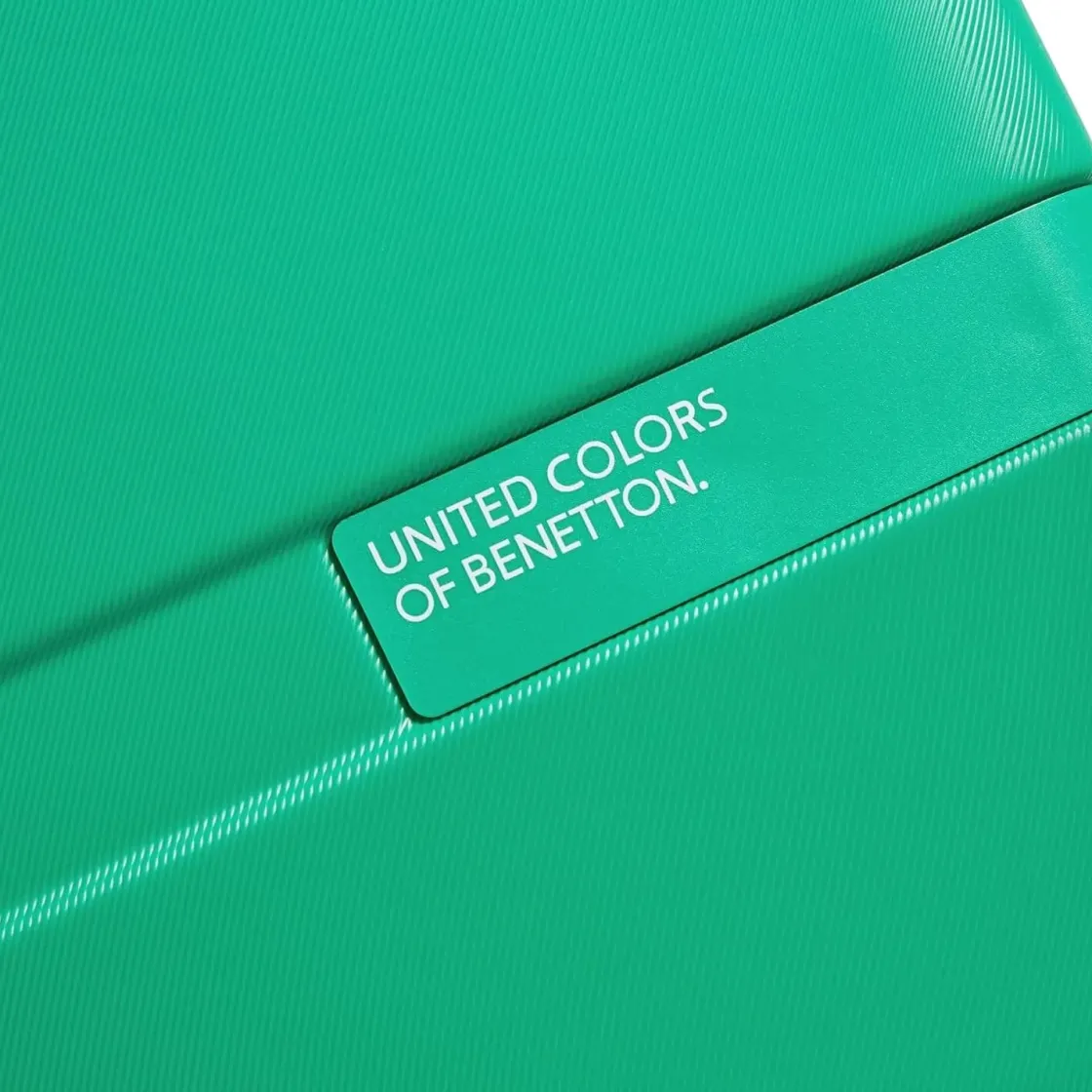 New Delsey Paris Delsey United Colors of Benetton Now Hardside Set