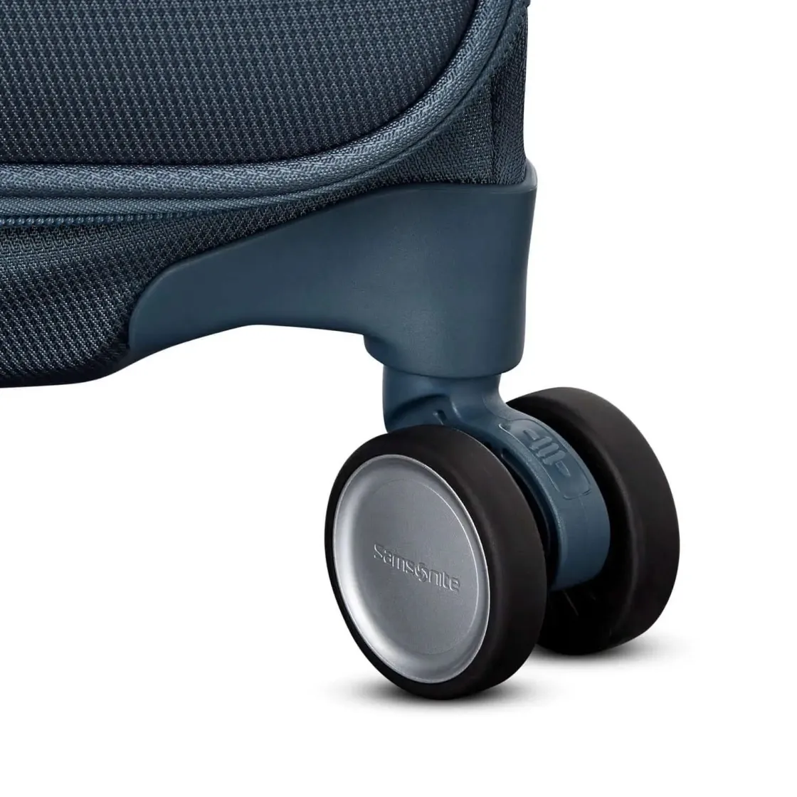 New Samsonite UpLIFT Softside Carry-On Spinner